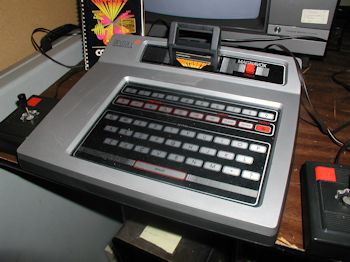 Magnavox Odyssey2 console.