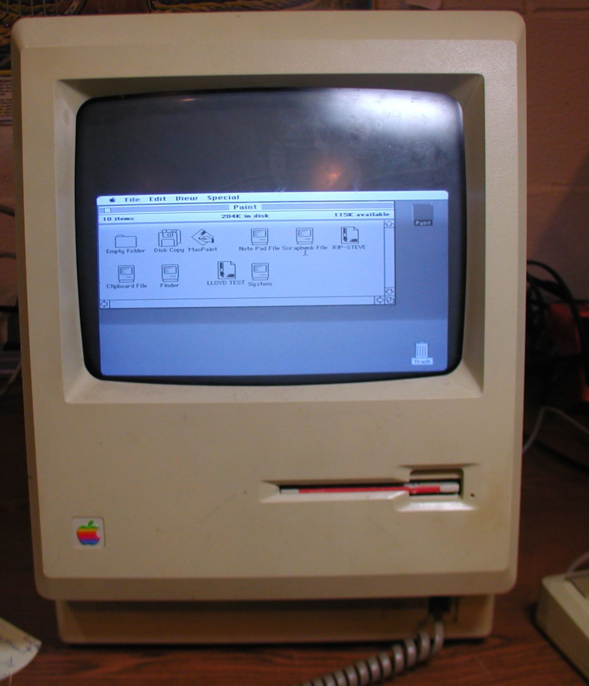 Vintage Computer Photos Subject Apple Macintosh