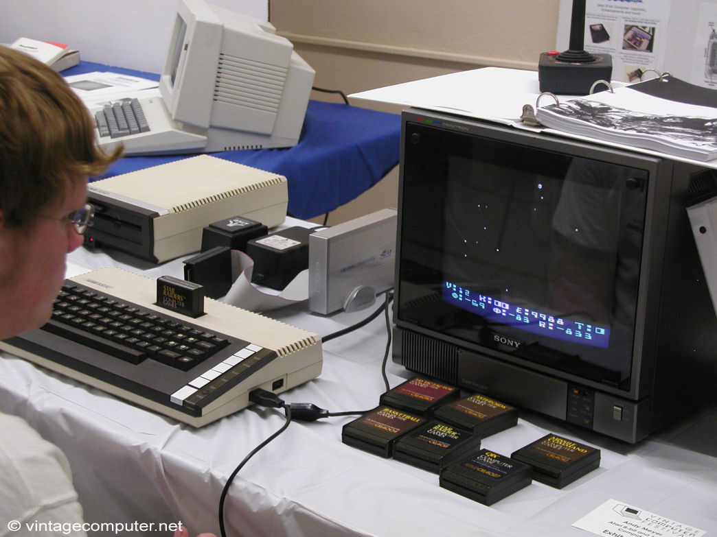 Atari 800XL exhibit by Andy Meyer